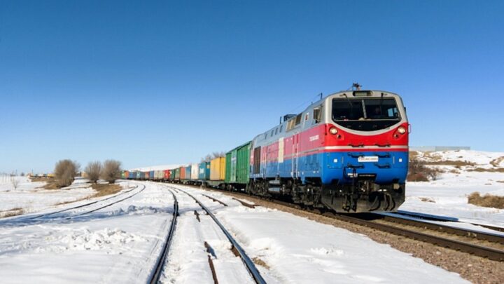 Kazachstan wzmacnia połączenie kolejowe z Chinami