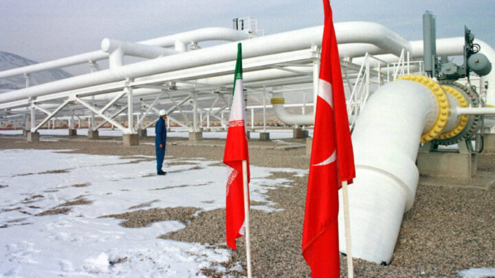 Turkmeński gaz trafi do Turcji przez Iran?